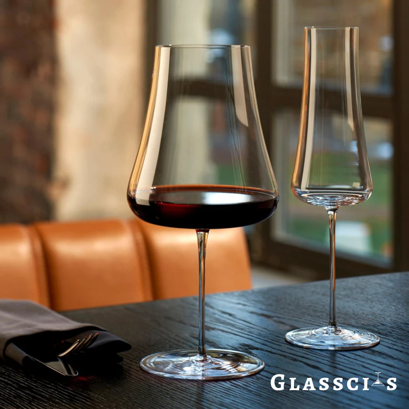 ultra-thin bordeaux glasses for tasting