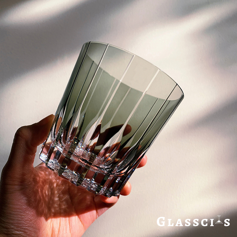Luxurious vertical ribbing on whiskey glass