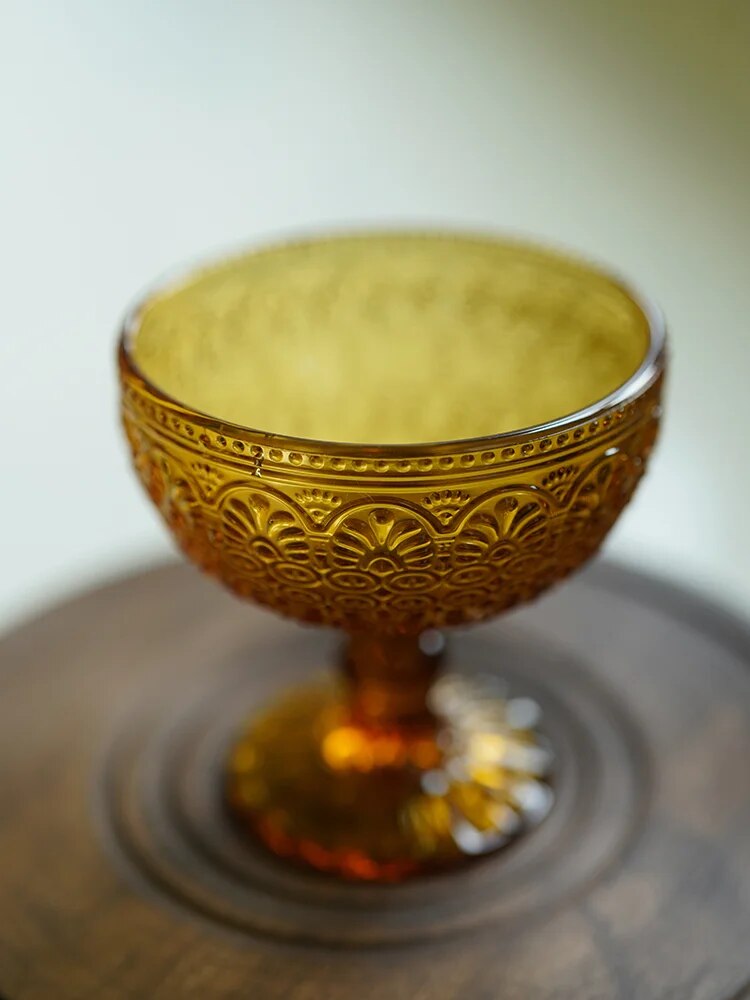 Retro amber dessert bowls for stylish hosting