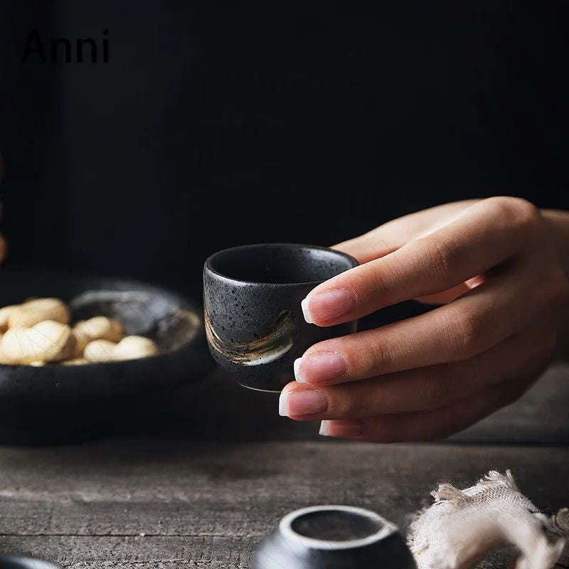 Cool and elegant sake serving set