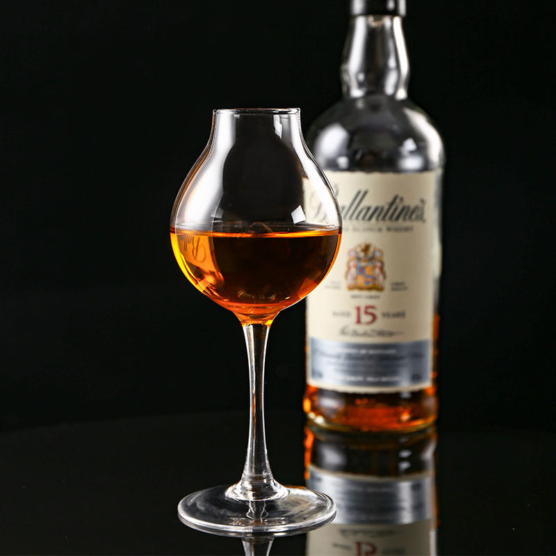 Classic Tulip Whiskey Snifter Design