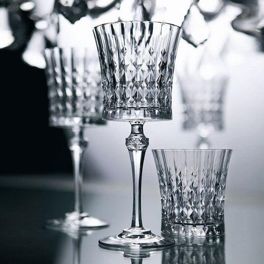 Mediterranean inspired Diamond Wine Glasses