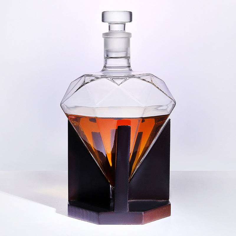 beautiful diamond heart modern decanter by glasscias