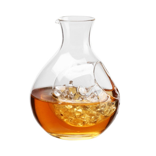 The future of refined decanting with ice compartment