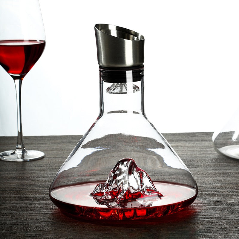 Waterfall pour effect in cool decanters