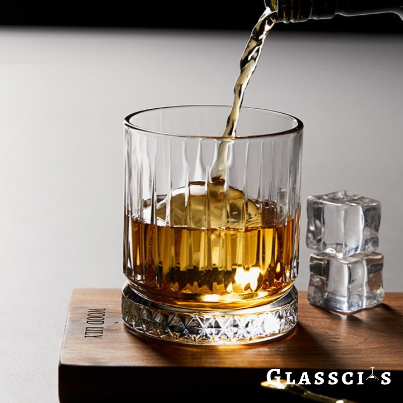 Luxury marble patterned bourbon glasses