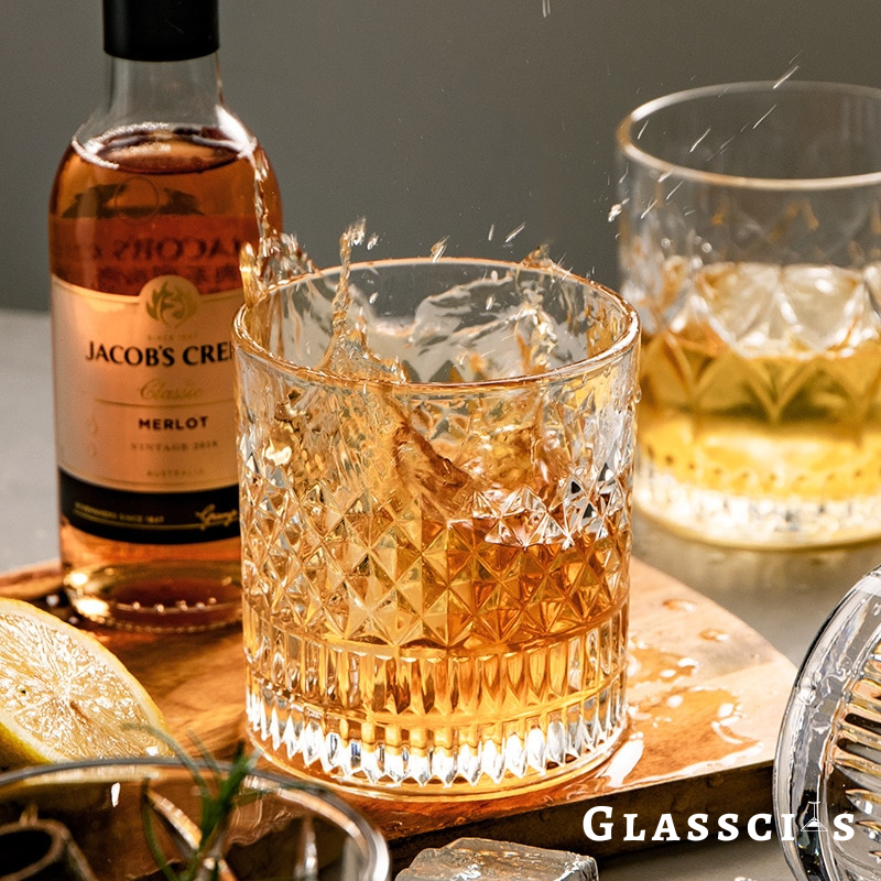 luxurious neat bourbon glasses with diamond patterns