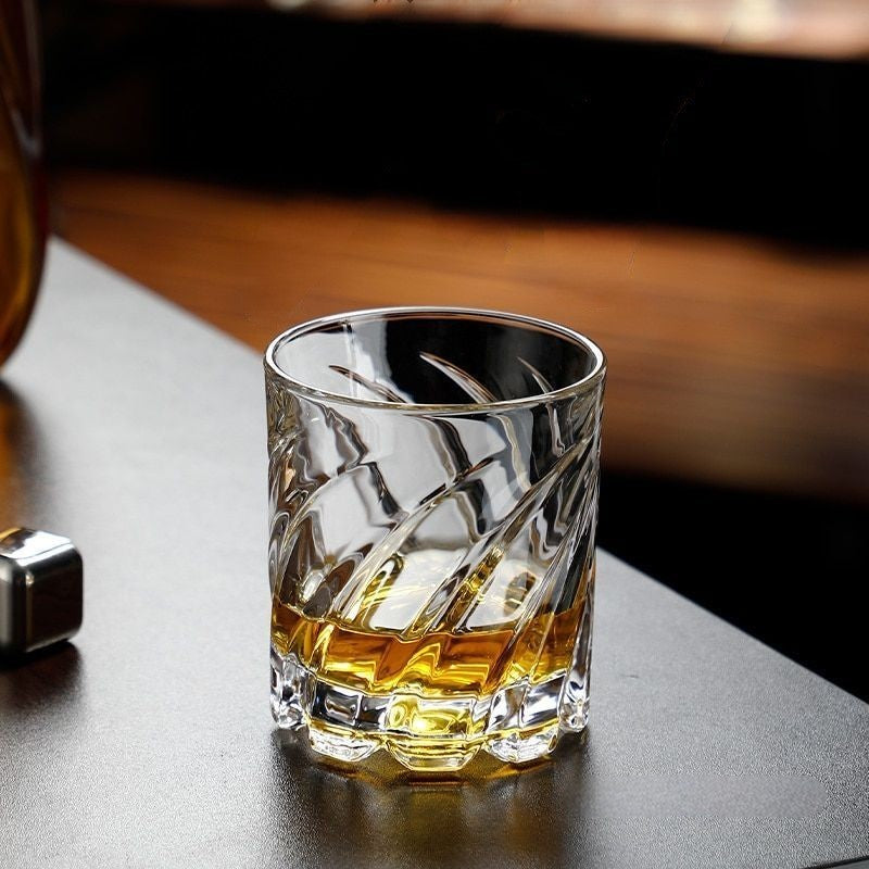 Ballerino's unique claw-inspired texture on a premium whiskey glass