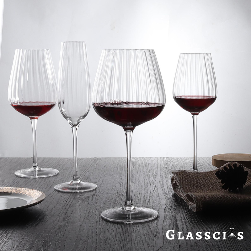 crystal clear ribbed wine glasses