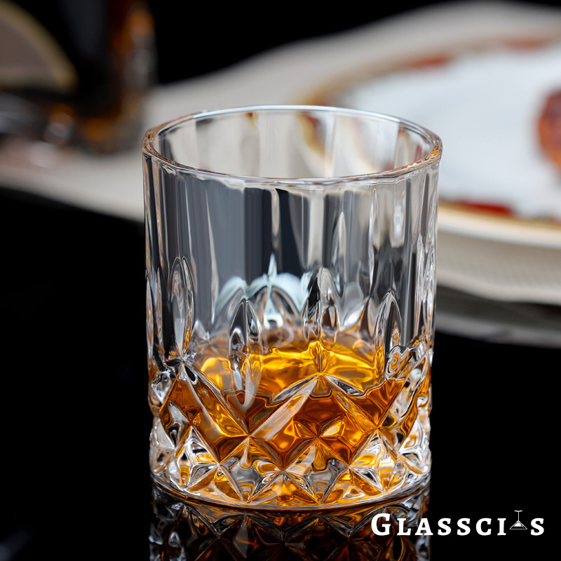 cut glass whiskey glasses with finest design
