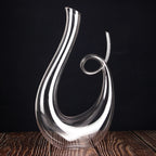 The Treble: distinctive wine decanter with a twirl