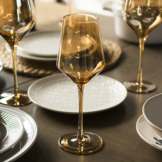 Minimalist amber wine glasses for fall dining