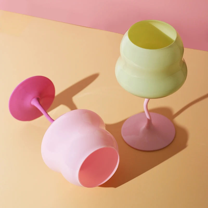 Creamy Macaron Wine Glass