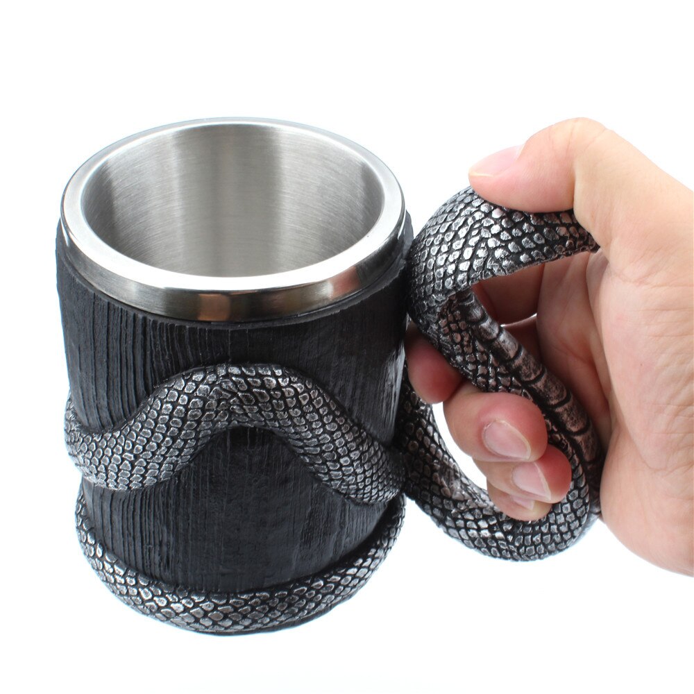 Edgy cobra-themed tankard for bold statement