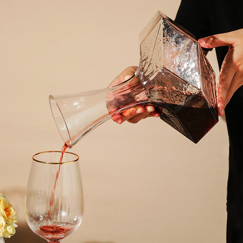 Modern wine accessory: geometric decanter for design lovers