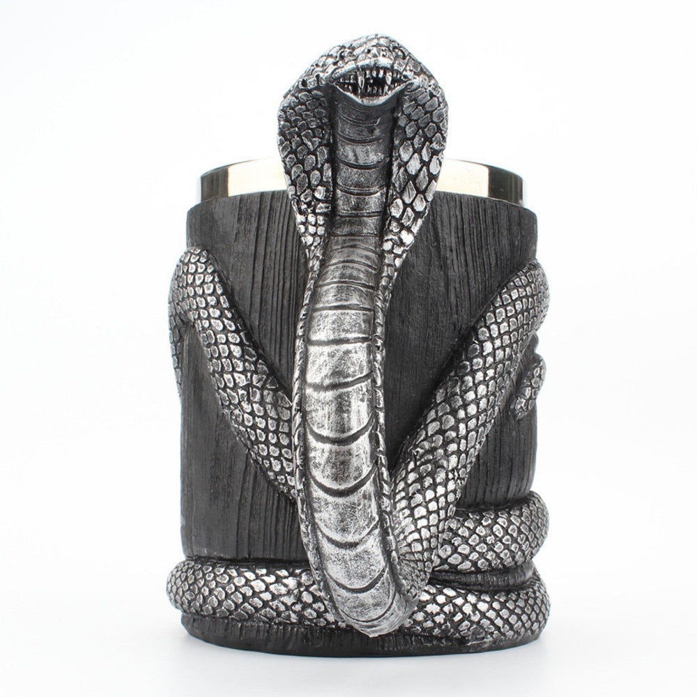 Unique black cobra tankard for adventurous drinkers