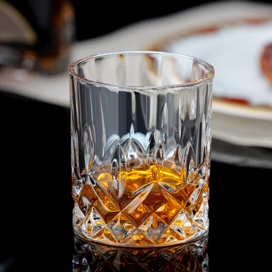 Irish Crystal Whiskey Glasses - Sip in Gentleman's Style | Glasscias