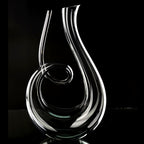 Swan-shaped wine decanter with a unique twist