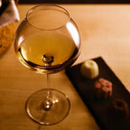 elegant wine glasses for pinot noir