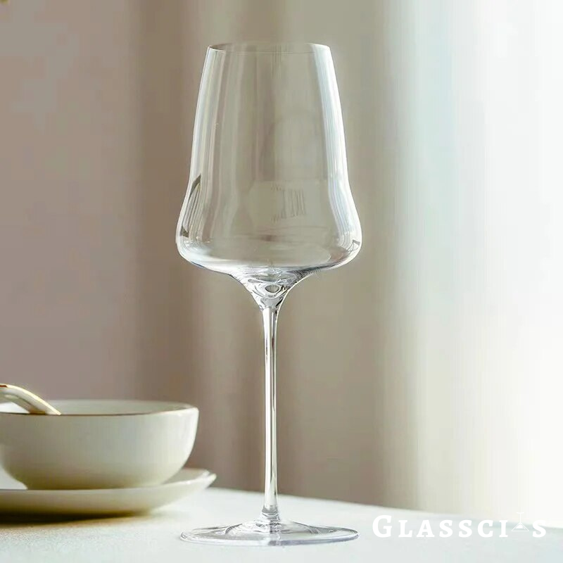josephine hutte wine glasses in dining setting