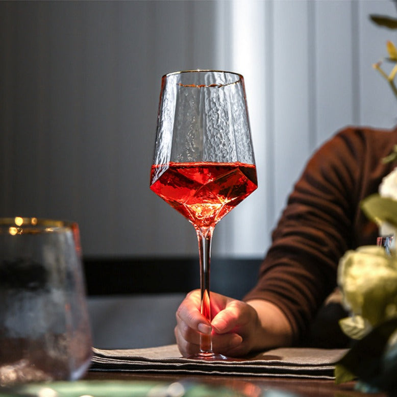 Glasscias's Hammered Texture Diamond Wine Glasses