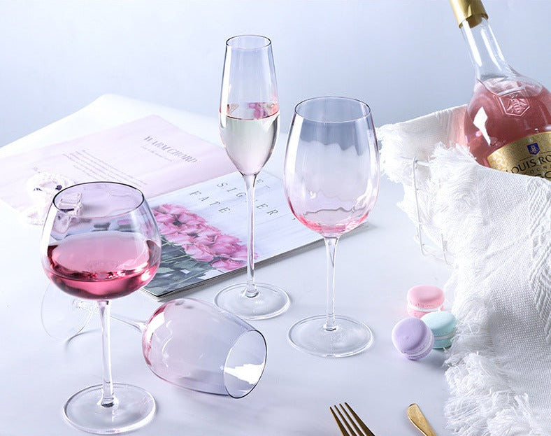 Graceful gradient glasses for wine enthusiasts
