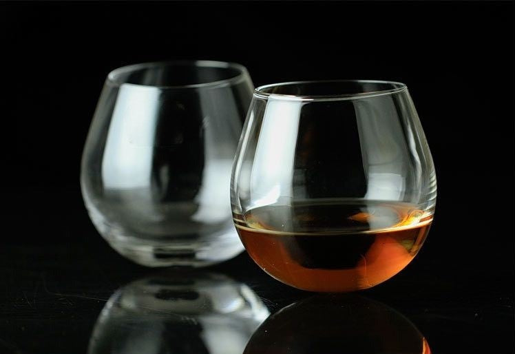 round bottom whiskey glasses | Glasscias