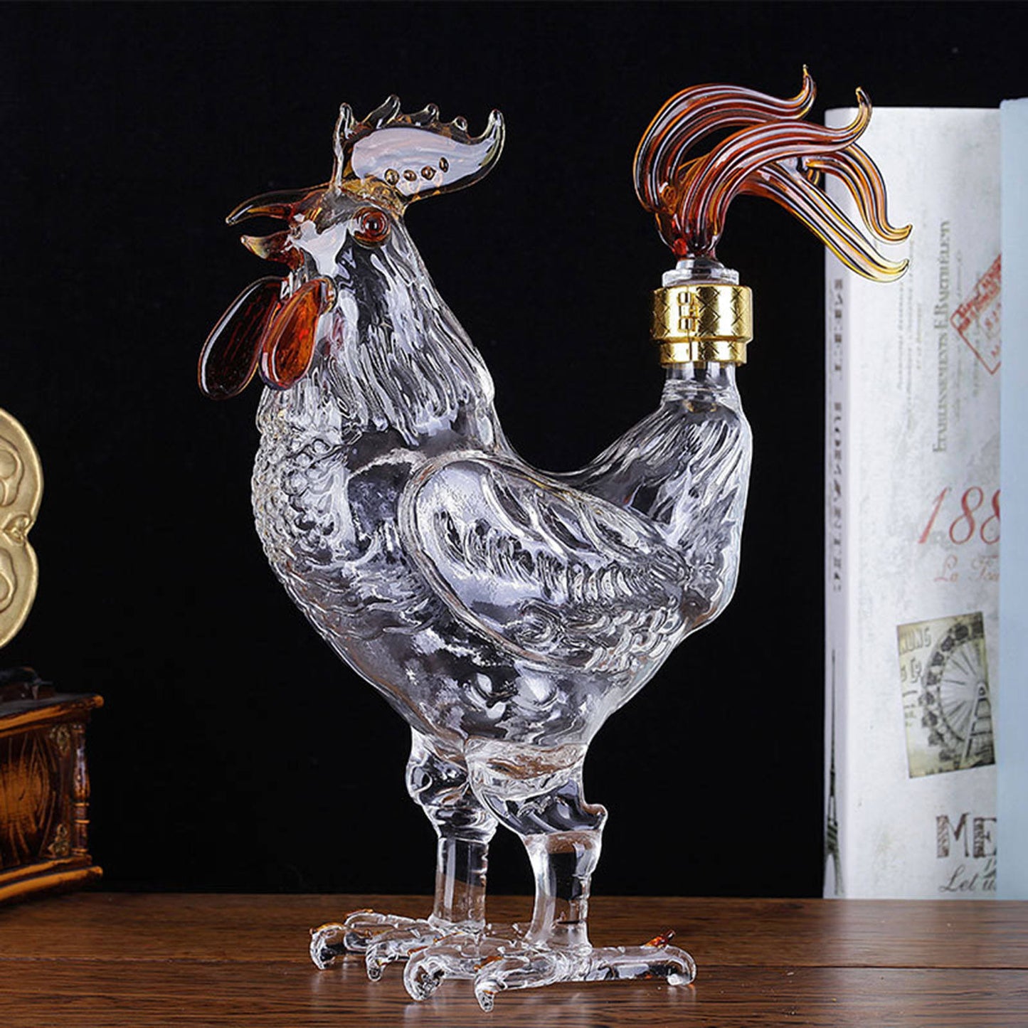 Elegant rooster-shaped whiskey decanter by Glasscias