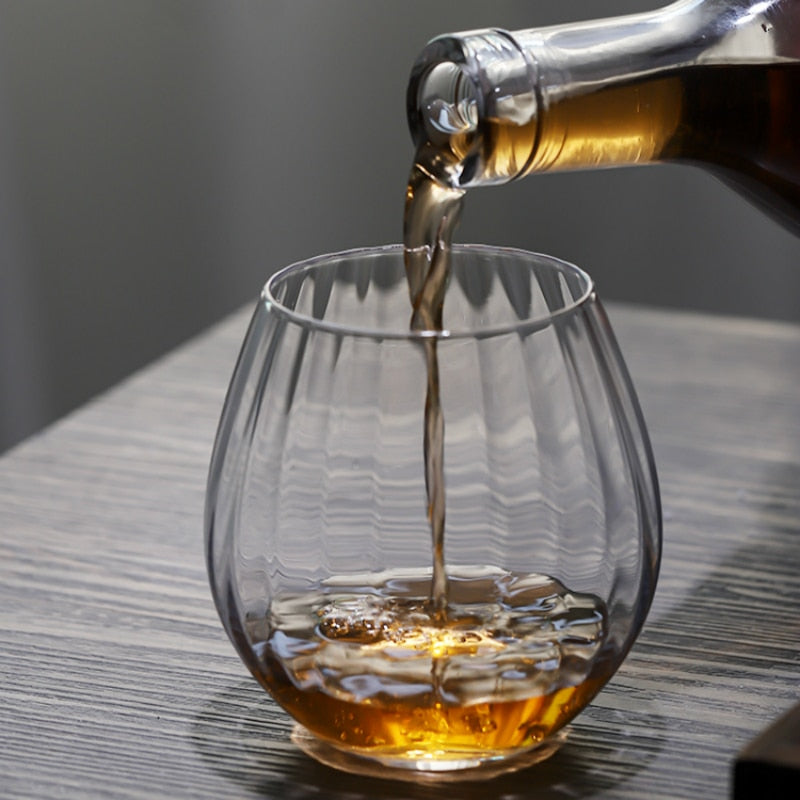Artistic stemless whiskey glass design