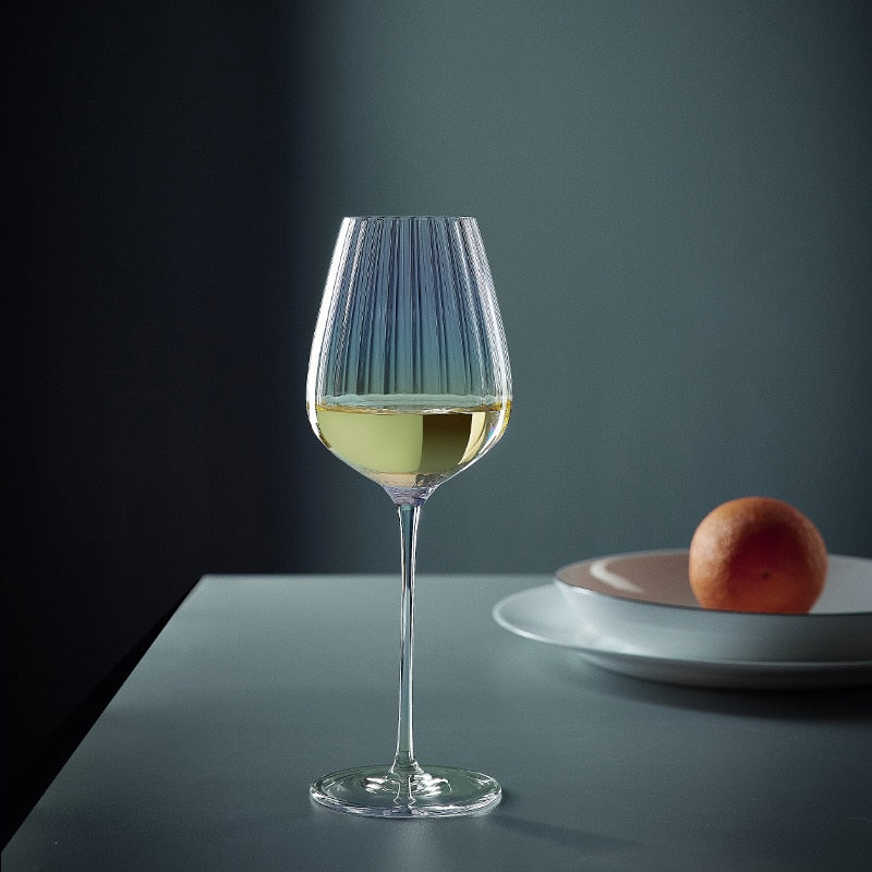 Iridescent Wine Glasses A Touch Of Magic For Parties Glasscias 4110