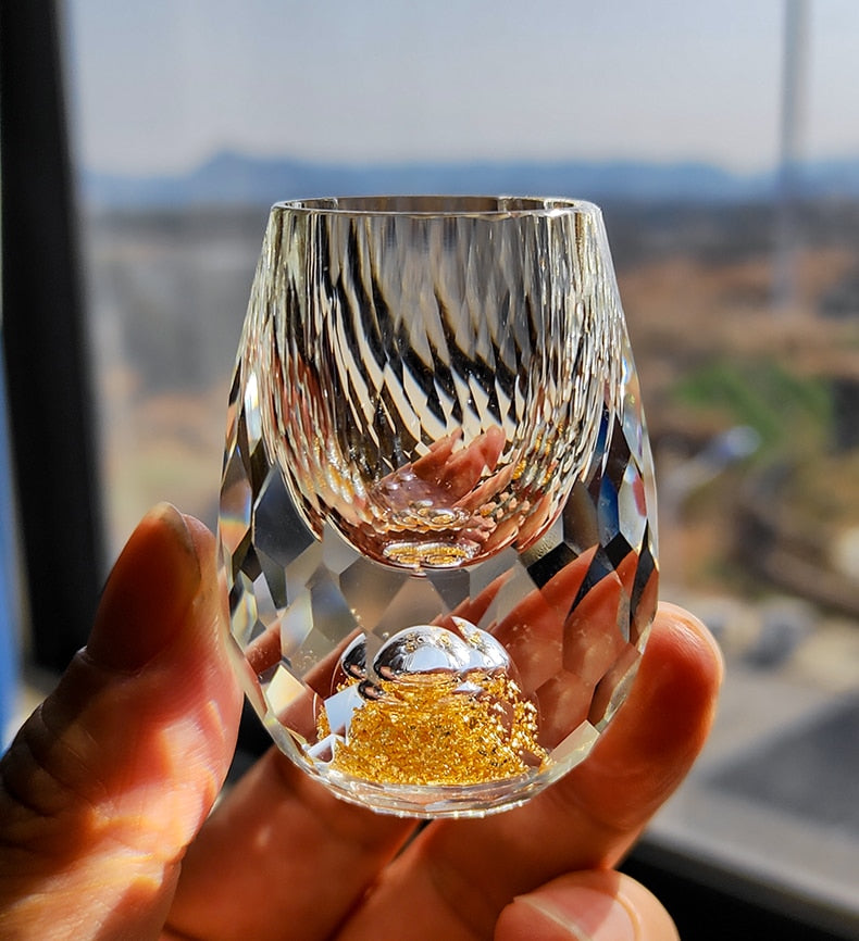 cut crystal whiskey shot glasses with 24k gold inside | shot cups | best glass for shots | Glasscias