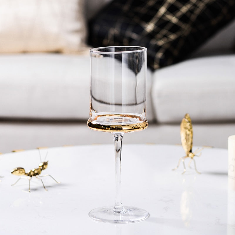 Nordic Wine & Champagne Goblet, a blend of minimalism and luxury