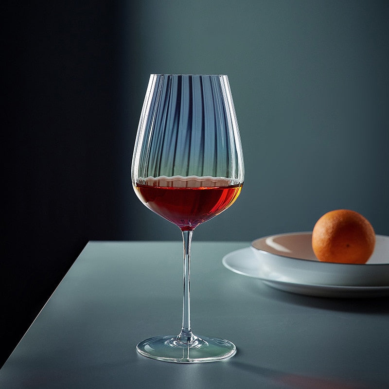 irridescent wine glass for red wine bordeaux | Glasscias