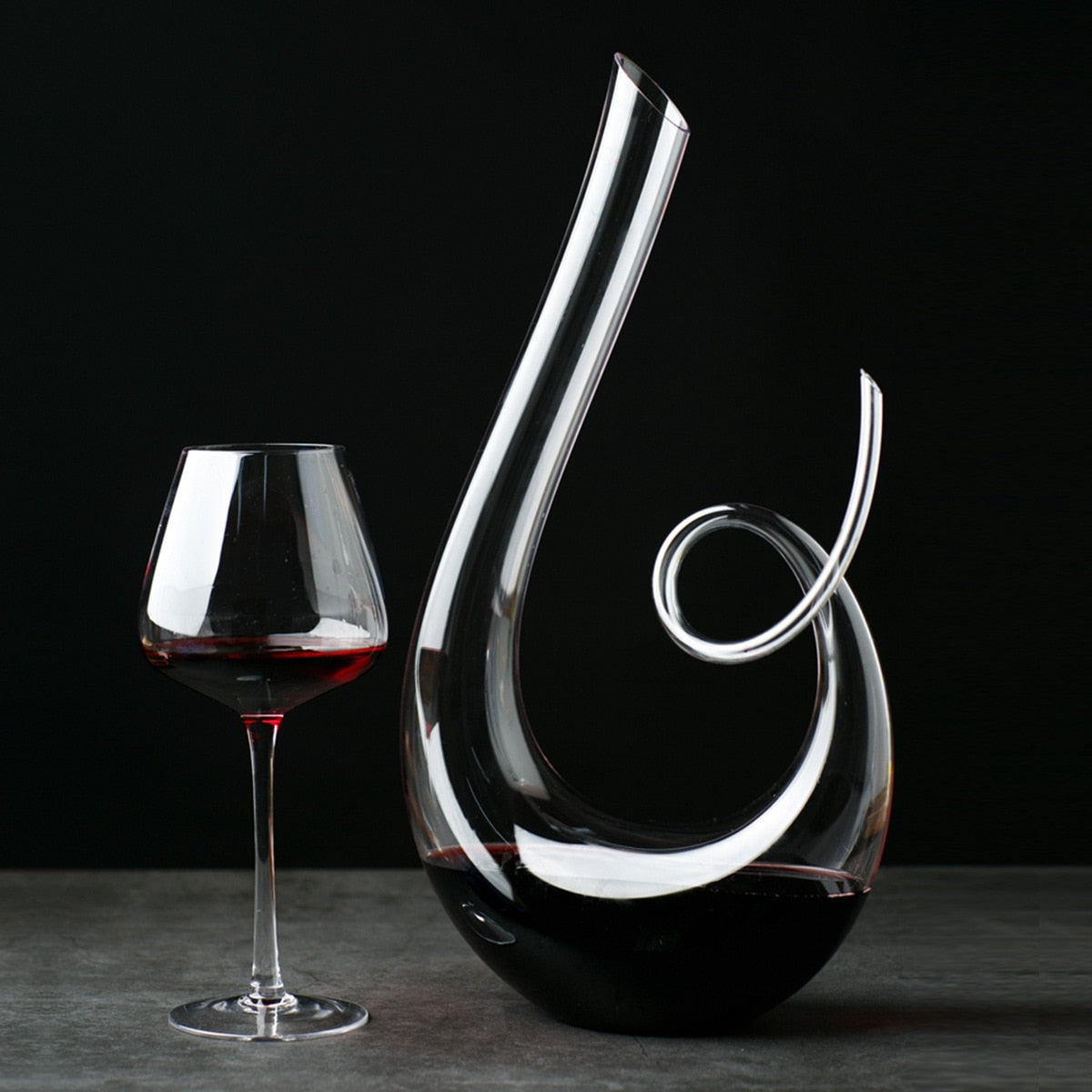 the treble elegant modern decanter