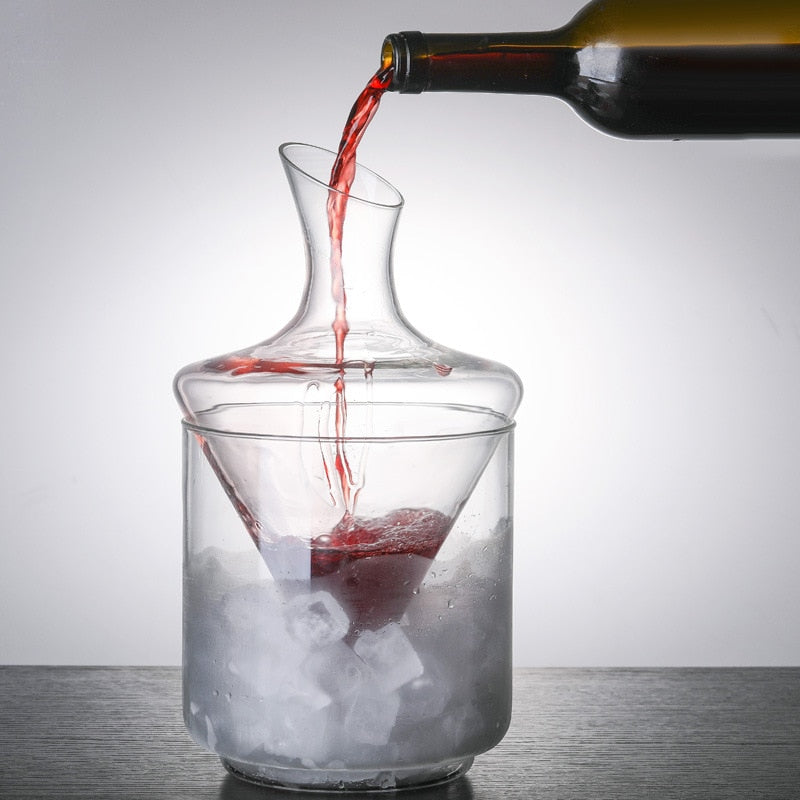 Glasscias' chiller decanter preserving wine's authentic taste