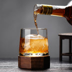 Diamond cutting Spinning whiskey glass by glasscias