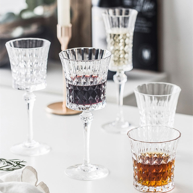 a nice set of diamond cut crystal wine glasses | Glasscias