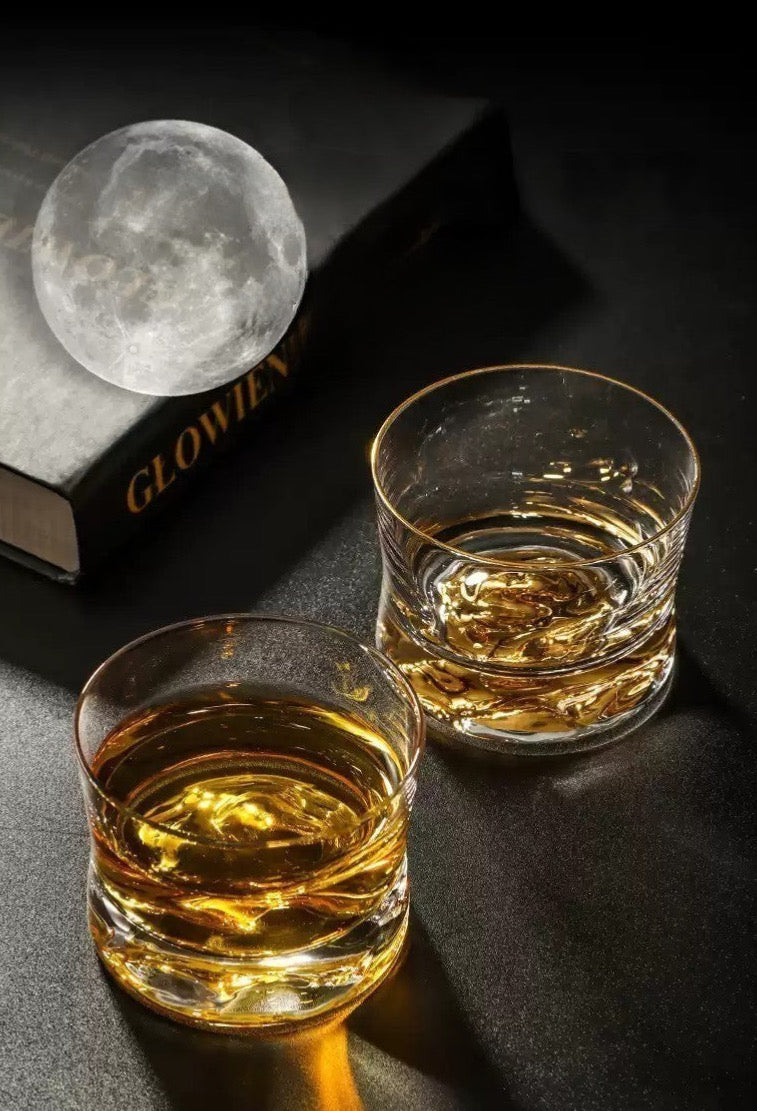 Gold Mountain Whiskey Glasses by glasscias