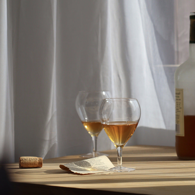 water droplets short stem wine glasses